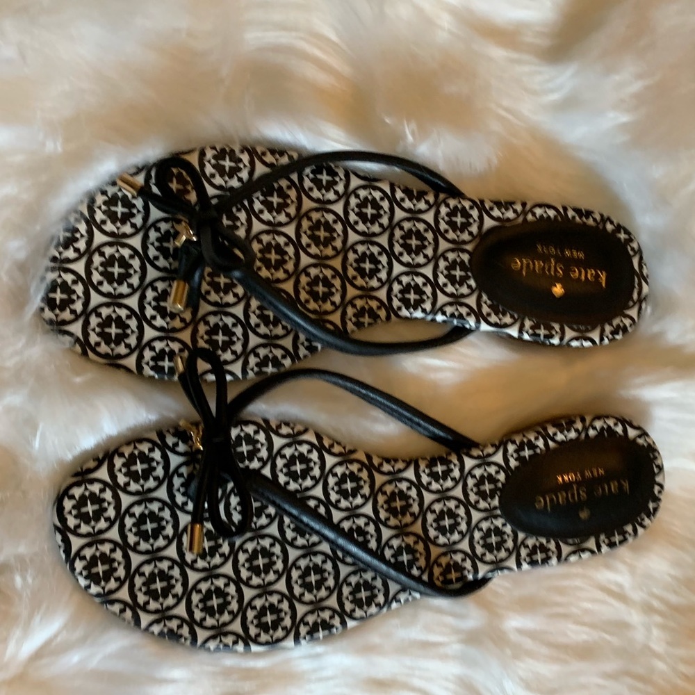 Kate Spade New York mistic bow flat thong sandals